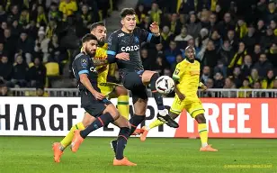 九游APP官网-上海上港今天比赛首发及替补名单